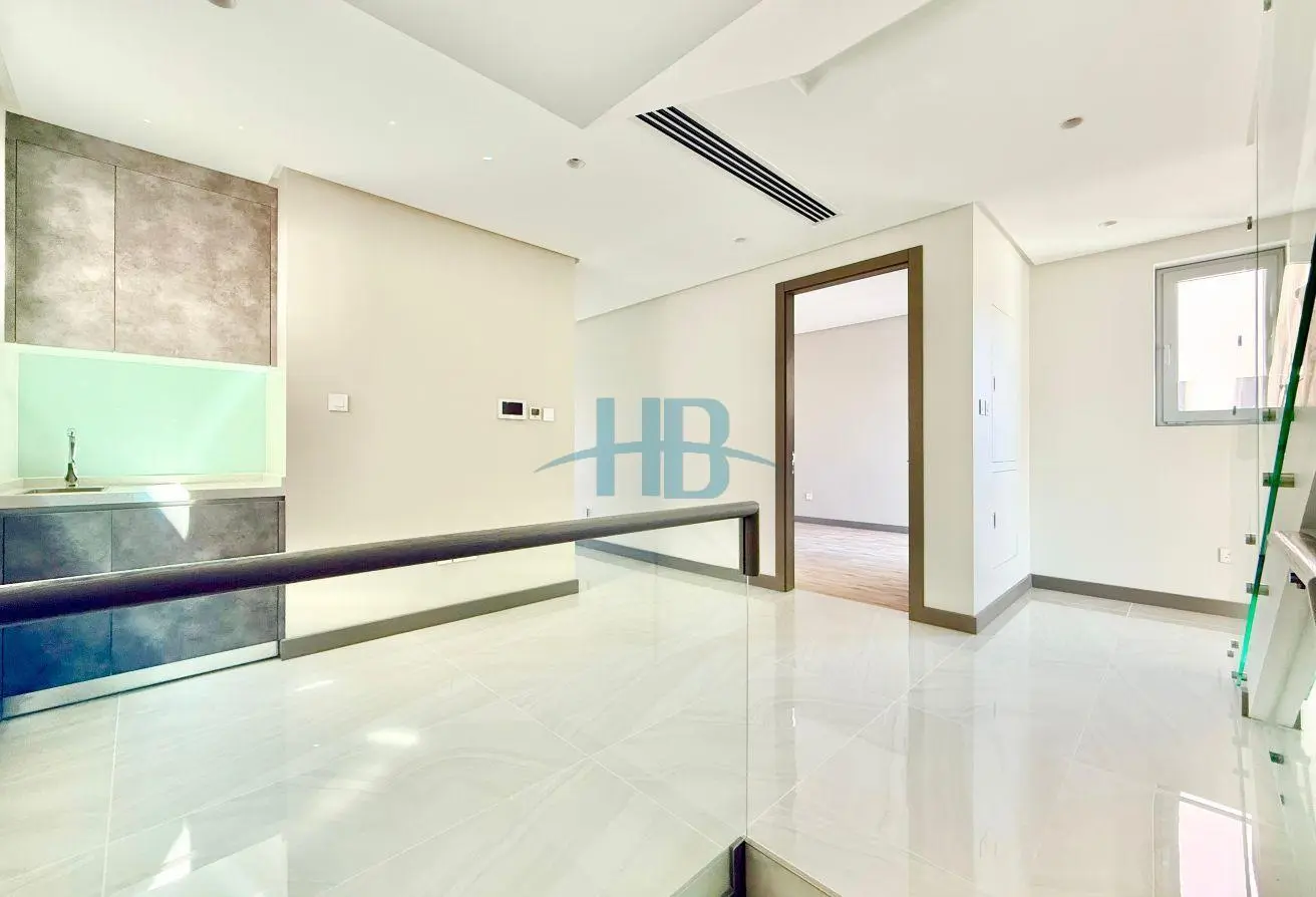 Luxurious and Stunning Waterfront Villa for Sale in Al Naseem, Diyar Muharraq