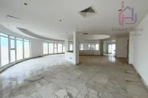 Corner 7BHK Villa for Sale in Amwaj Islands – Luxury Home