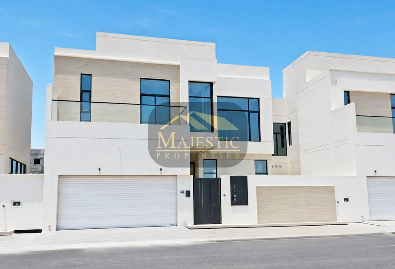 Brand New 3-Bedroom Villa for Sale in A’ali Near Mall