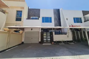 Villa for Sale – Al Hidd, Bahrain