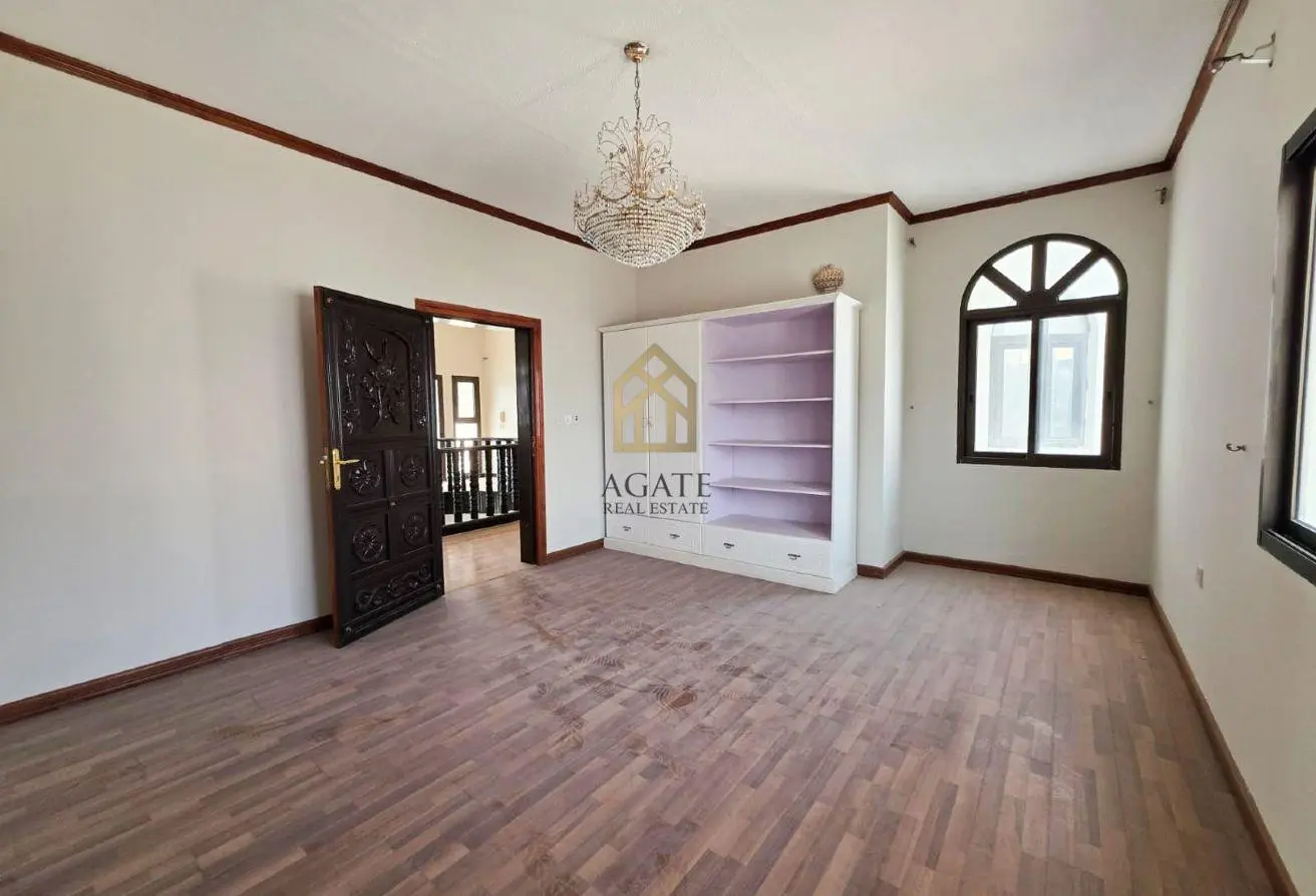 Grand Family Villa | Private Living | Prime Saar