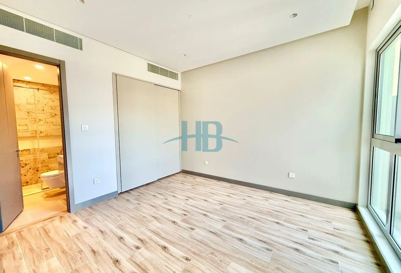 Luxurious and Stunning Waterfront Villa for Sale in Al Naseem, Diyar Muharraq