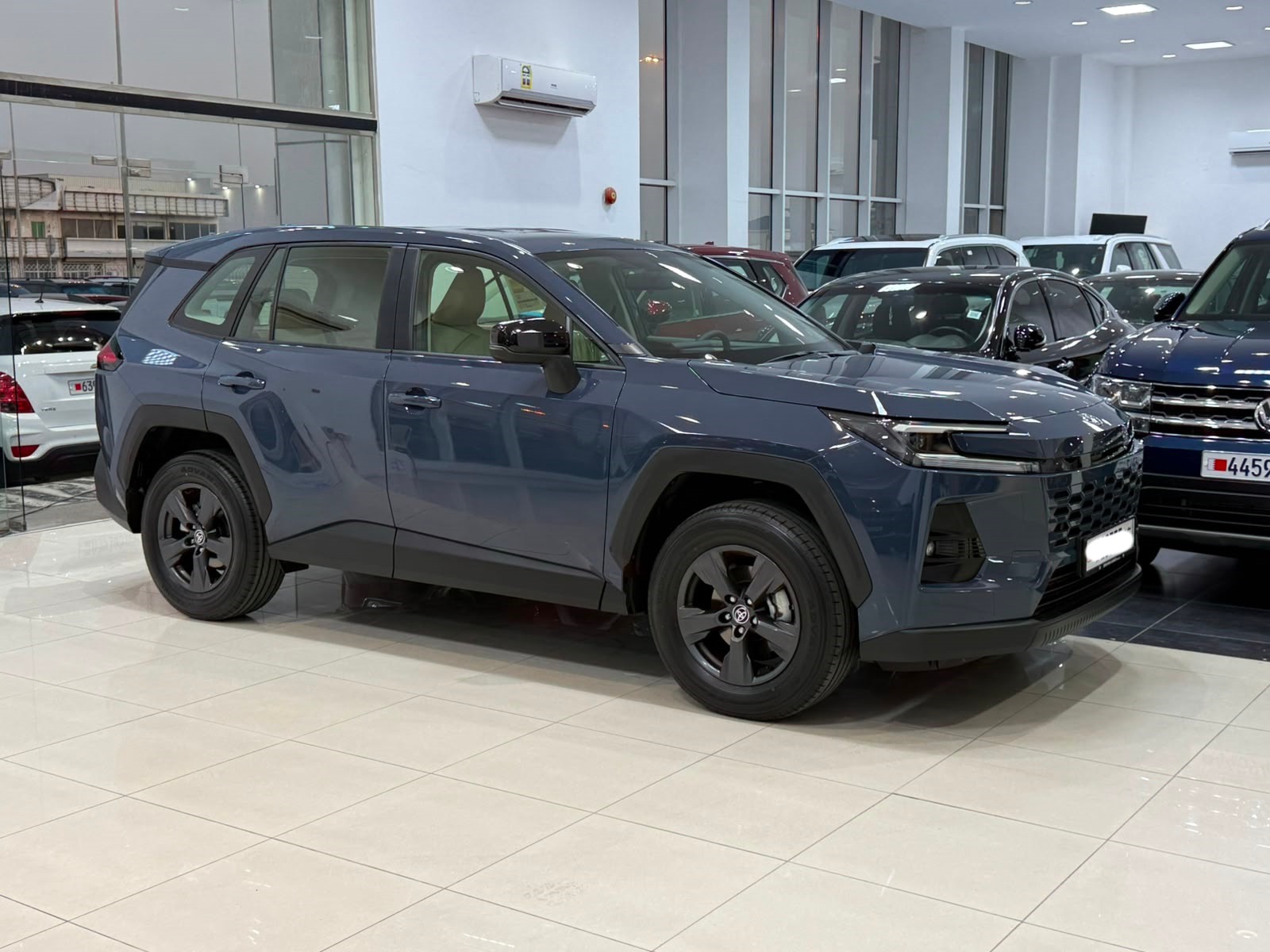 Toyota Rav-4 / 2026 (Grey)