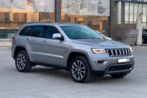Jeep Grand Cherokee LTD 2018 (Silver)