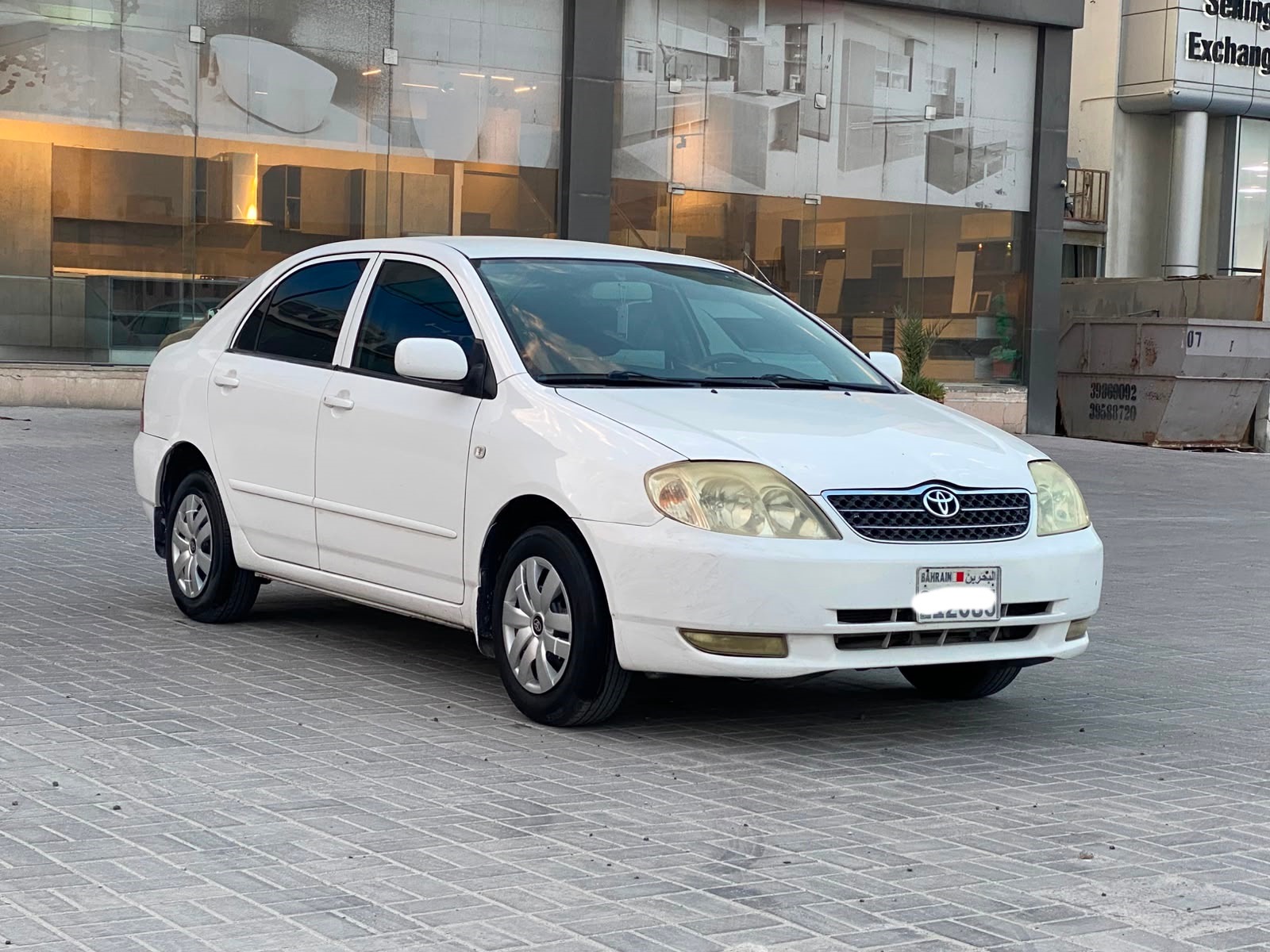 Toyota Corolla 2003 (White)