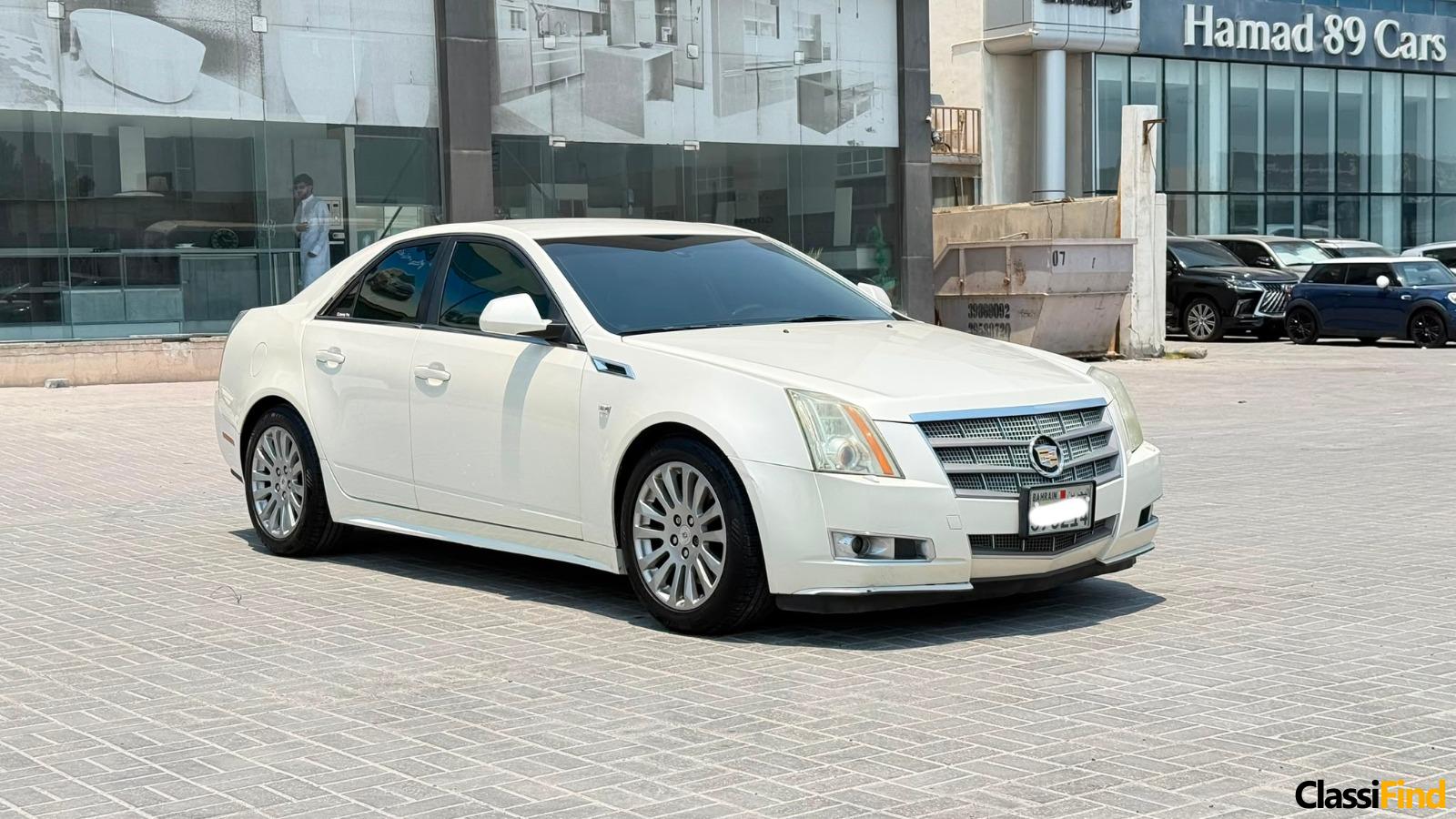 Cadillac CTS 2011 (White)