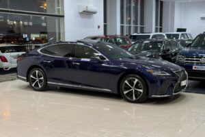 Lexus LS-350 / 2026 (Blue)