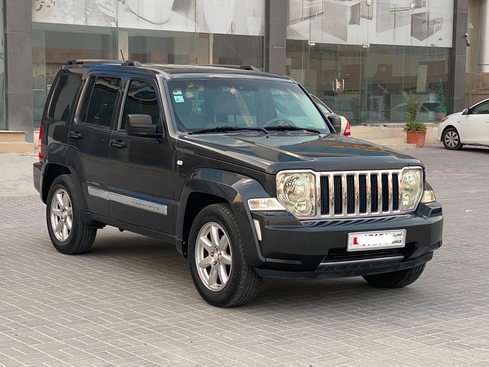 Jeep Grand Cherokee LTD 2010 (Black)