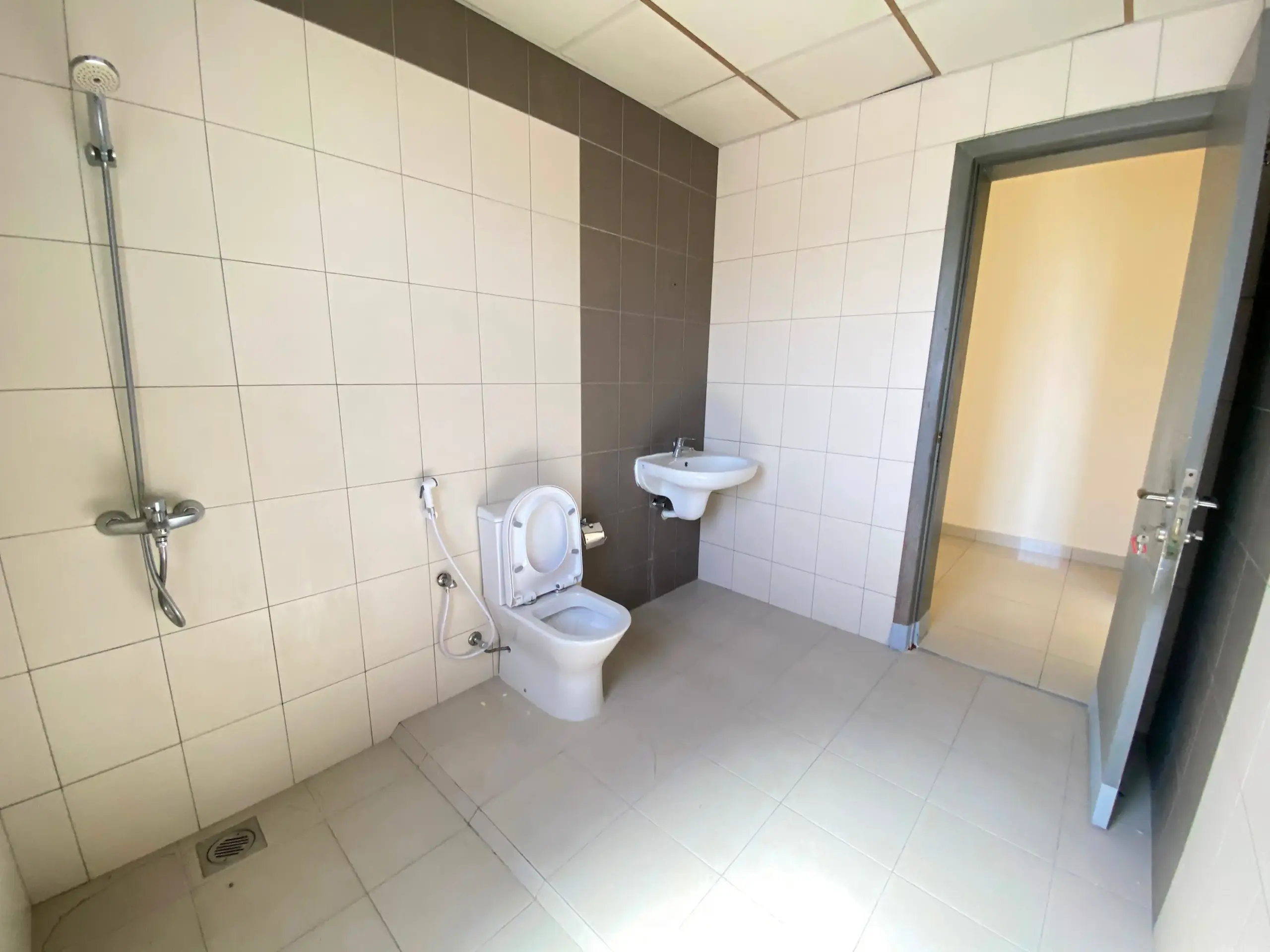 Spacious 2-Bedroom Semi-Furnished Apartment for Rent in Adliya