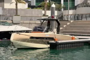 2025 Invictus GT280 | 29ft Luxury Cruiser | Volvo Penta V8 350