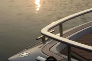 2025 Invictus GT280 | 29ft Luxury Cruiser | Volvo Penta V8 350