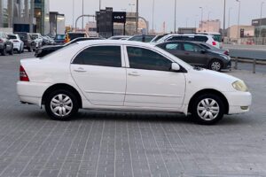 Toyota Corolla 2003 (White)