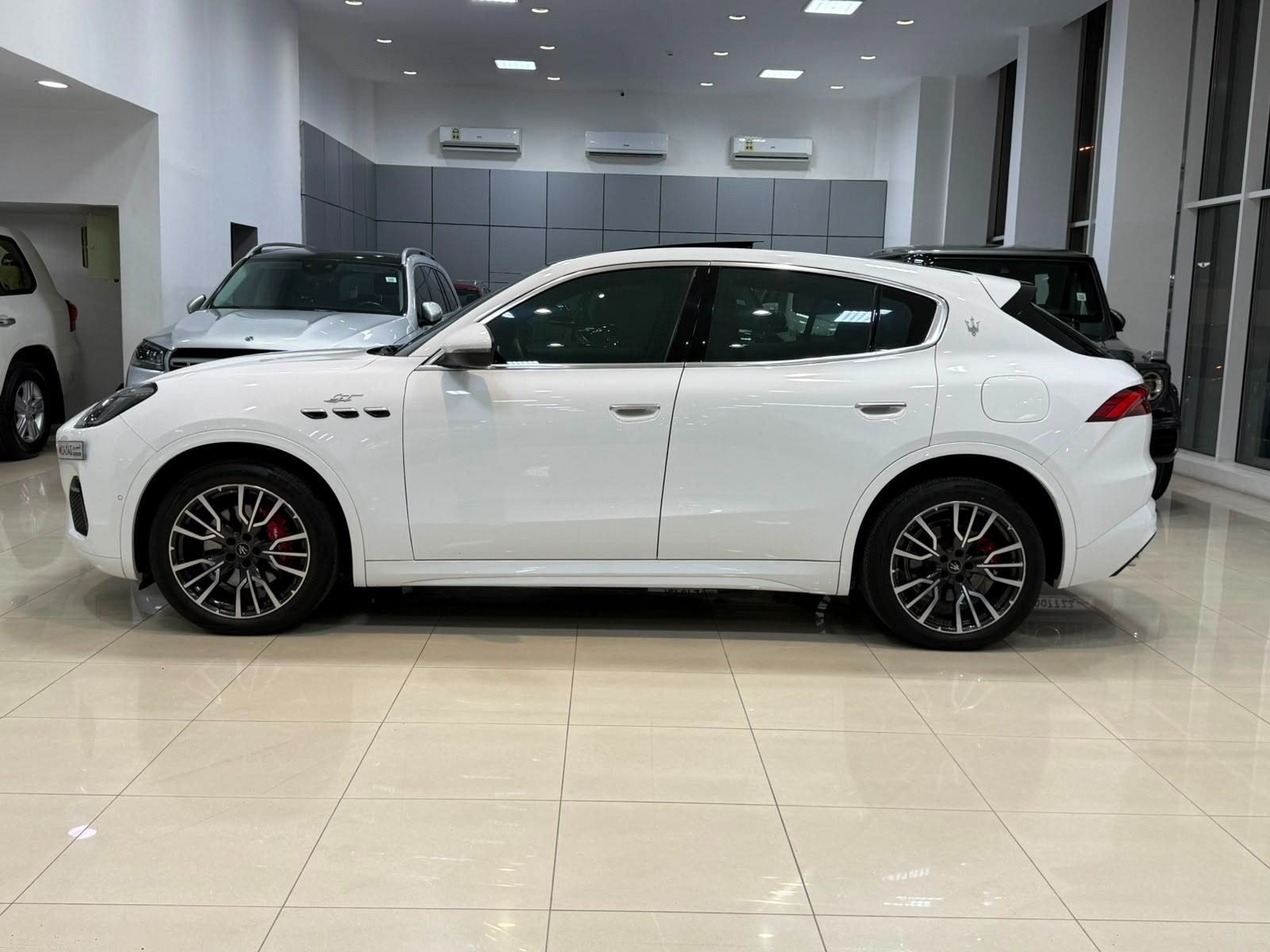 Maserati Grecale GT 2023 (White)