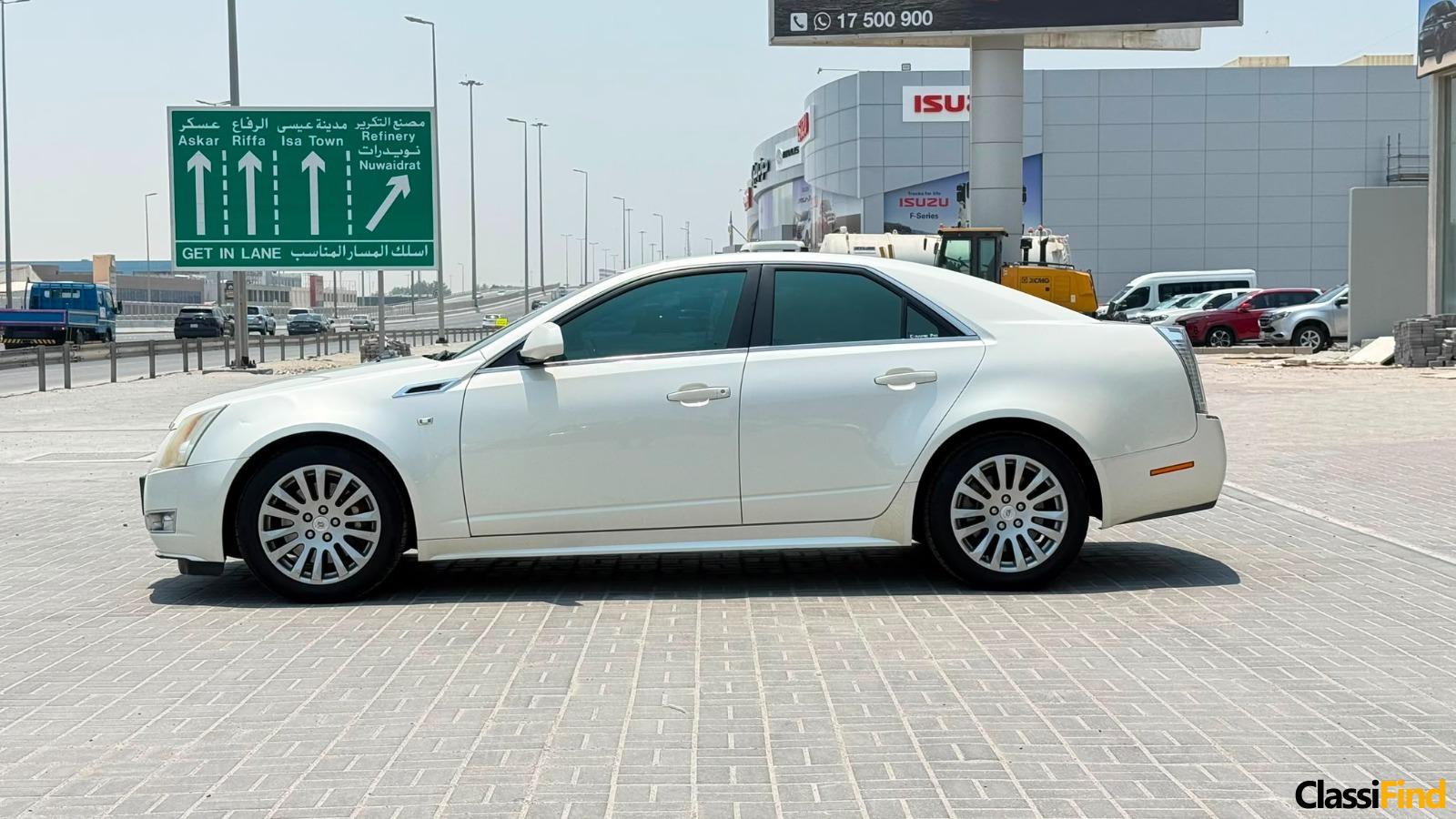 Cadillac CTS 2011 (White)