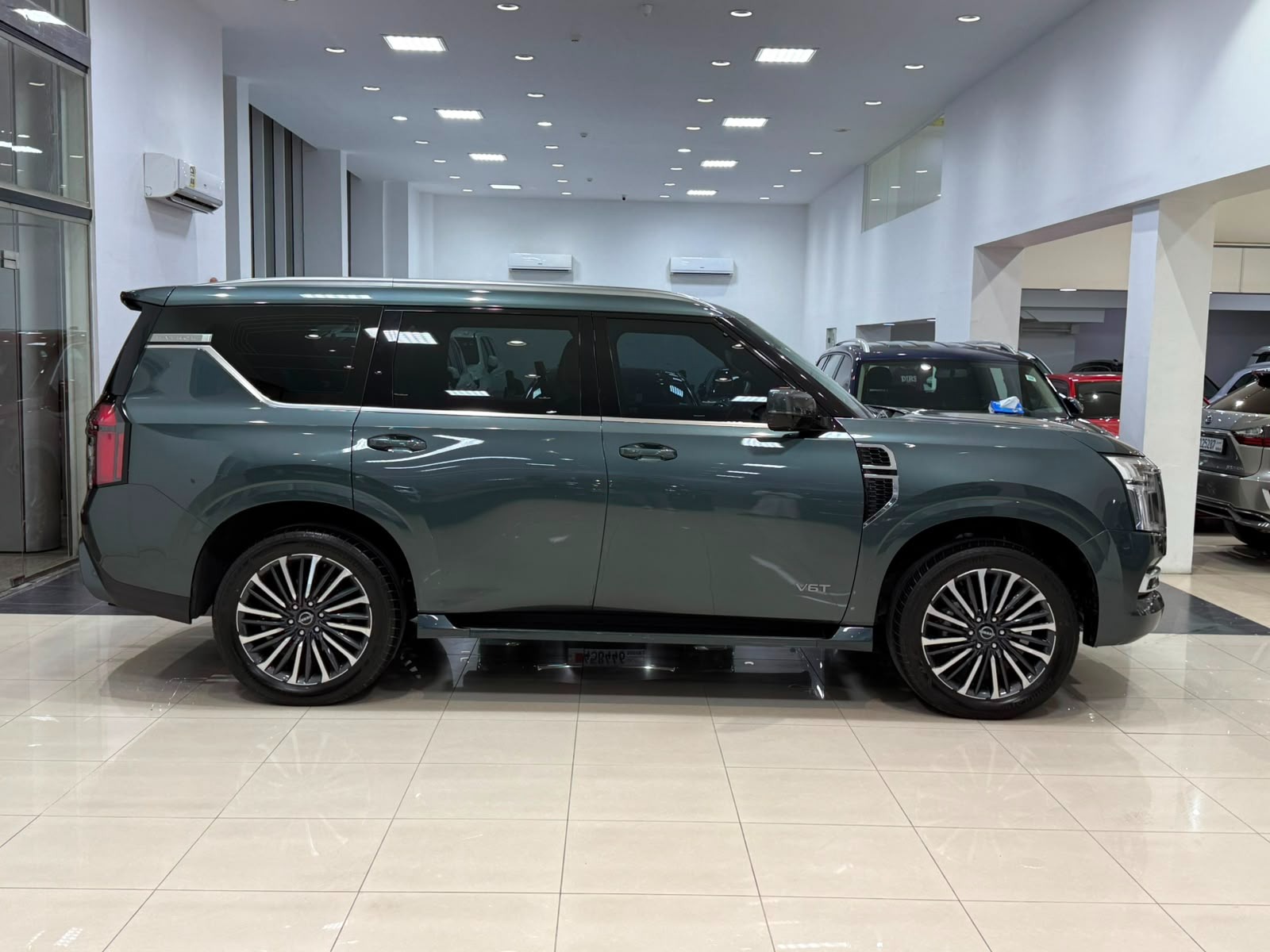 Nissan Patrol Platinum 2025 (Green)