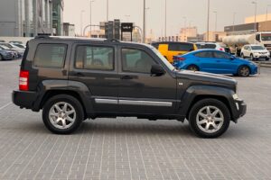 Jeep Grand Cherokee LTD 2010 (Black)