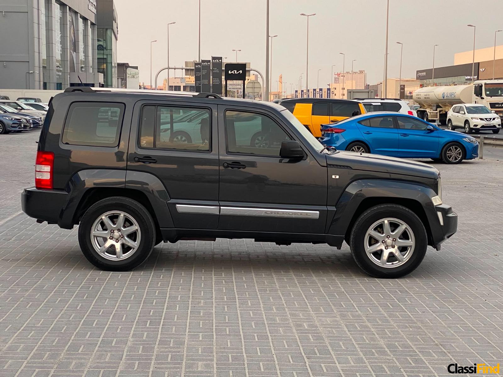 Jeep Grand Cherokee LTD 2010 (Black)