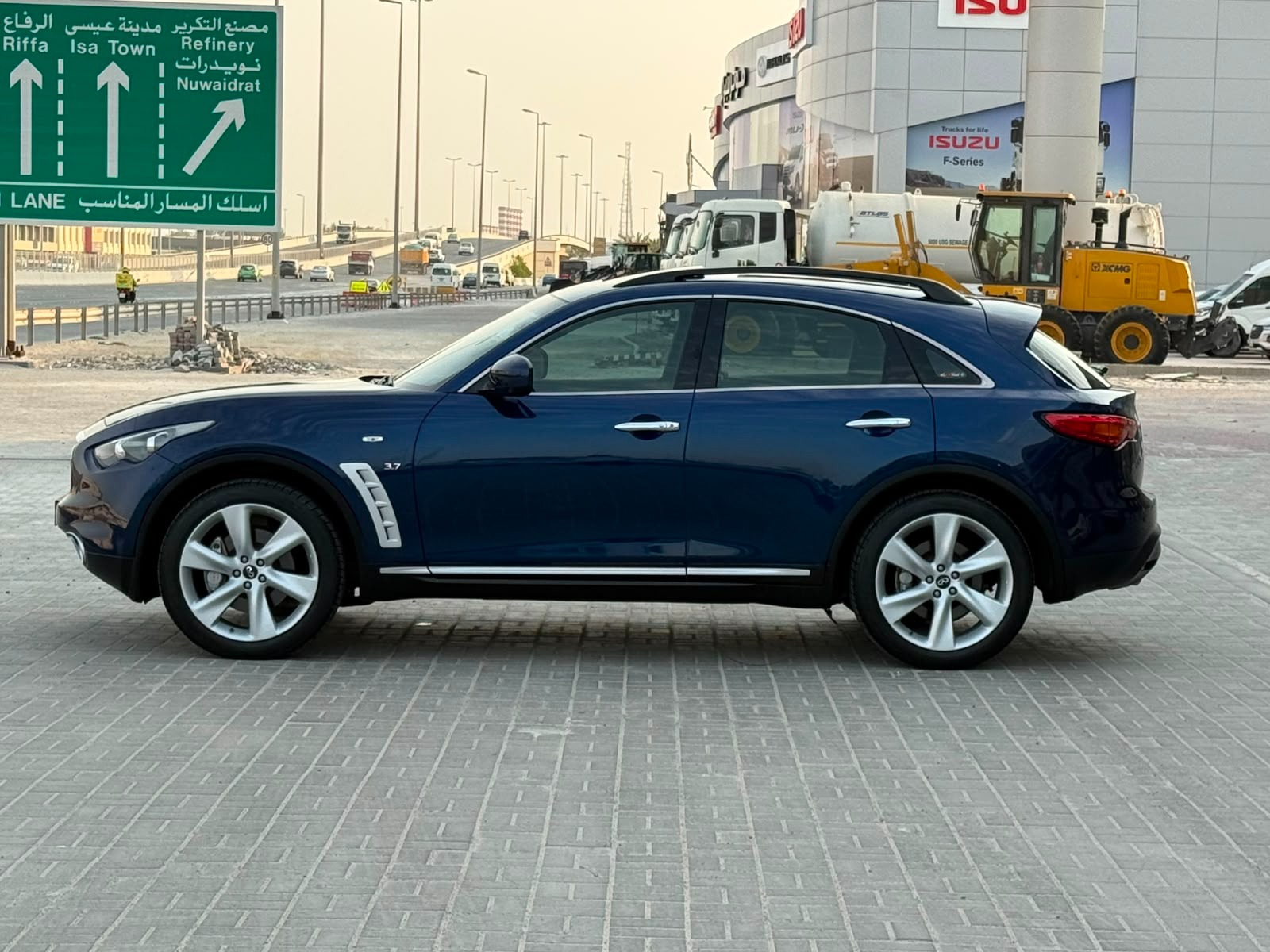 Infiniti QX70 2015 (Blue)