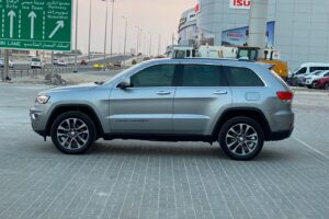 Jeep Grand Cherokee LTD 2018 (Silver)