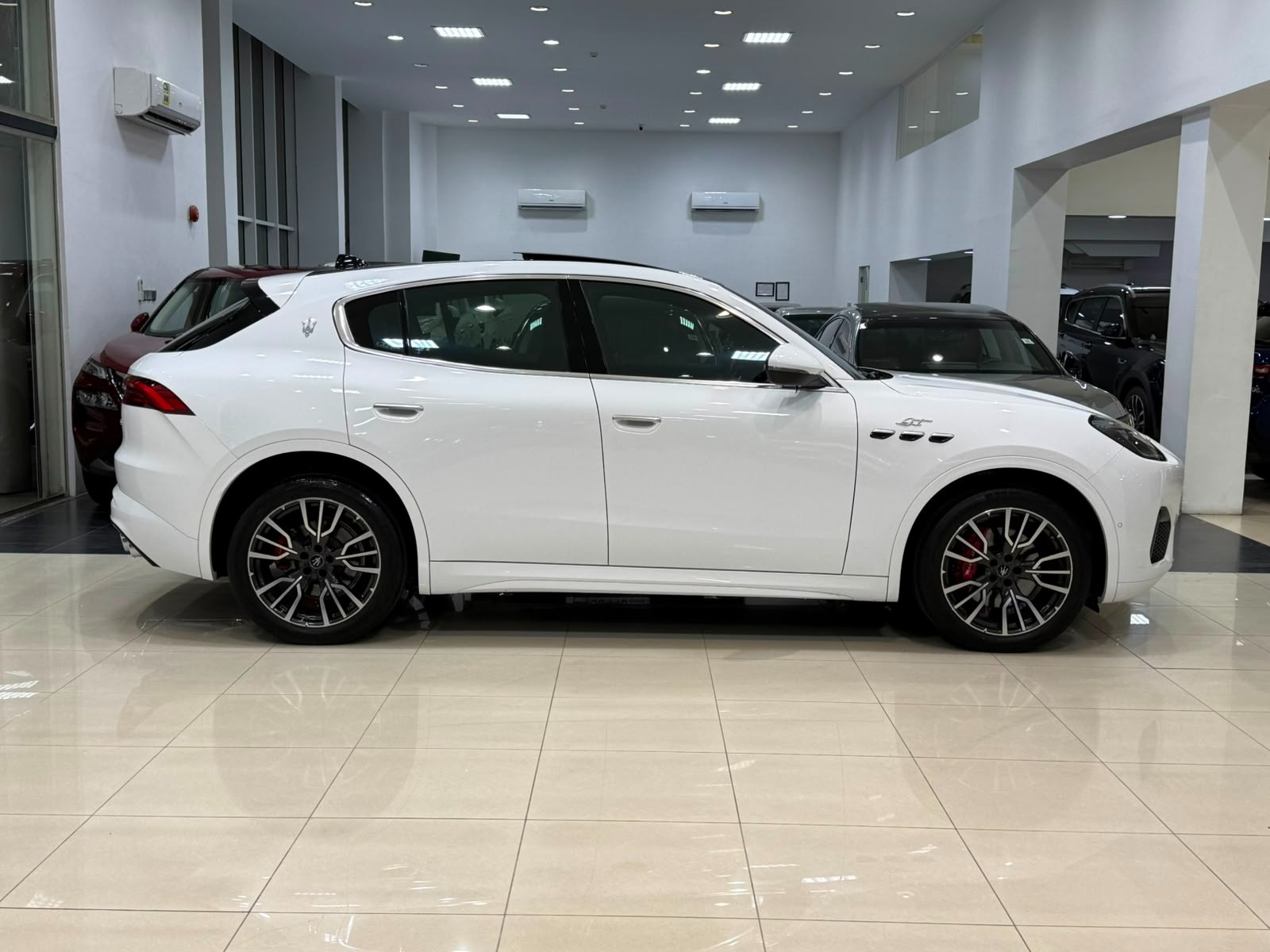Maserati Grecale GT 2023 (White)