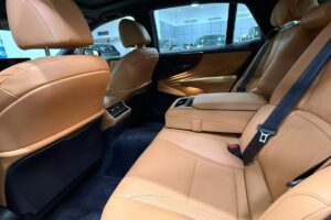 Lexus LS-350 / 2026 (Blue)