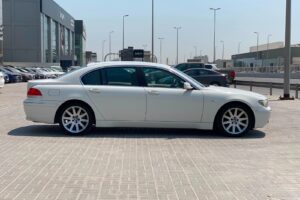 BMW 745Li 2003 (White)