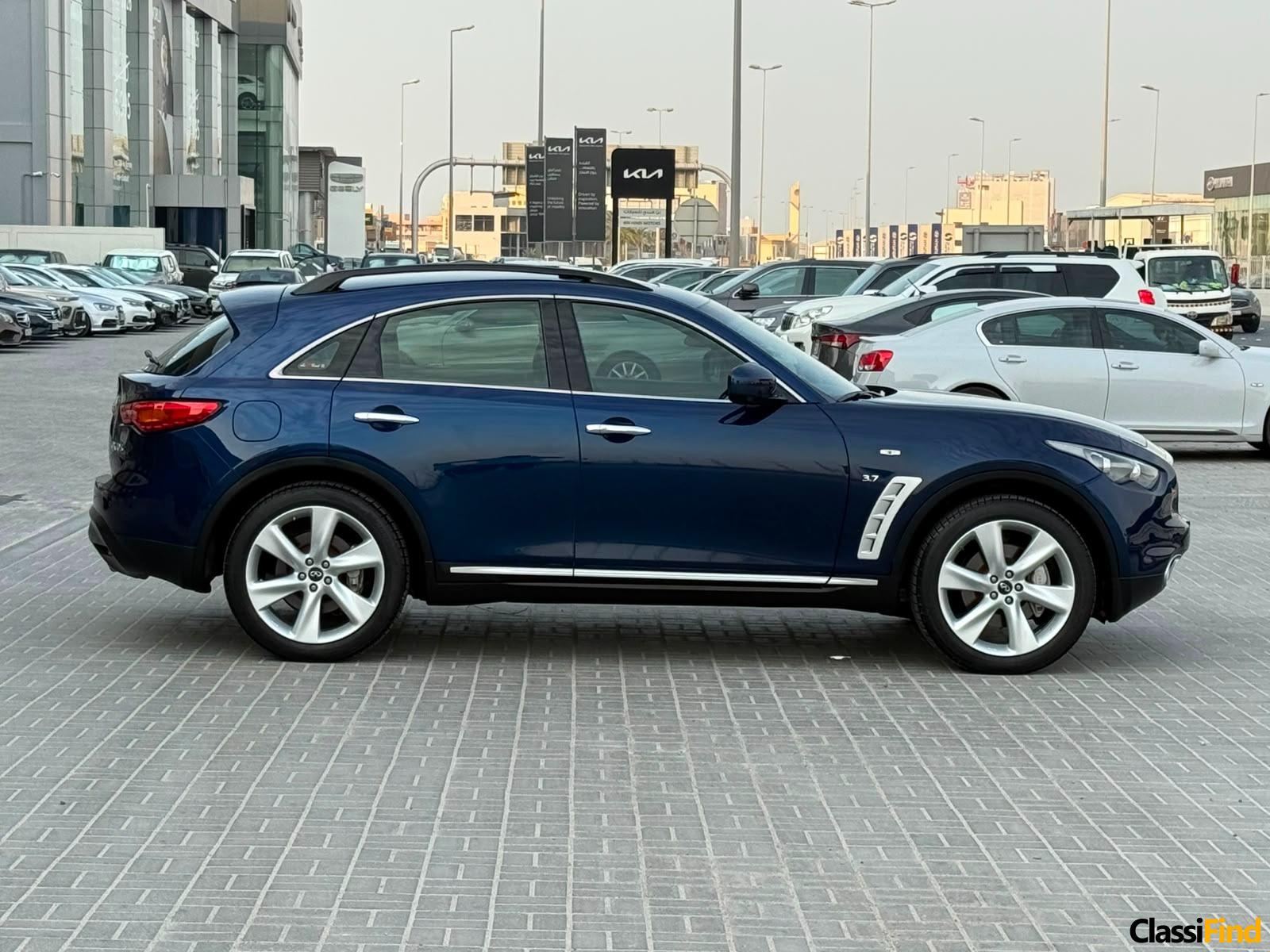 Infiniti QX70 2015 (Blue)