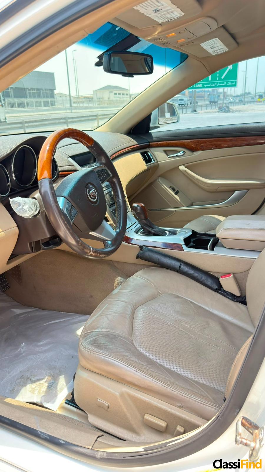 Cadillac CTS 2011 (White)
