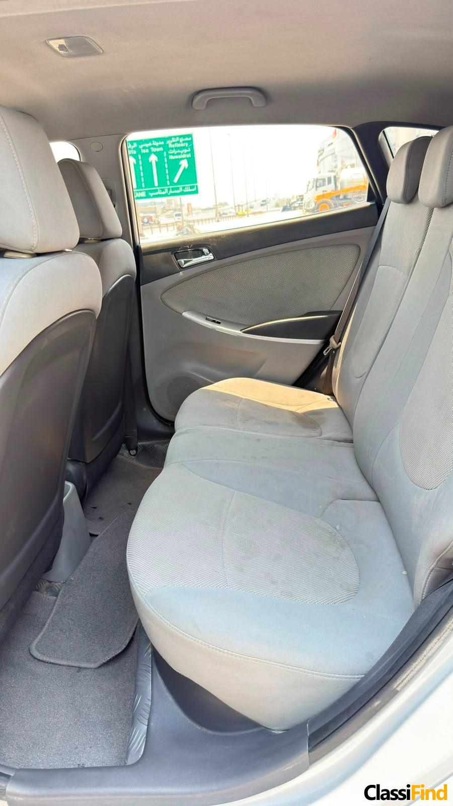 Hyundai Accent 2015 (Silver)