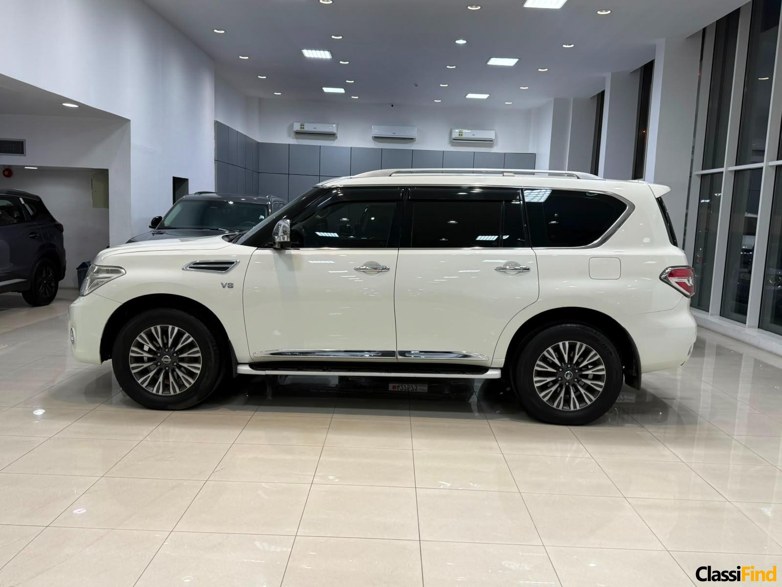 Nissan Patrol Platinum 2014 (White)