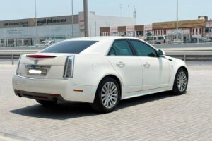 Cadillac CTS 2011 (White)