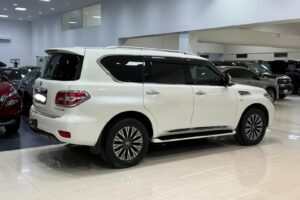 Nissan Patrol Platinum 2014 (White)