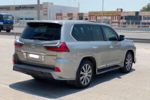 Lexus LX-570 S 2016 (Silver)