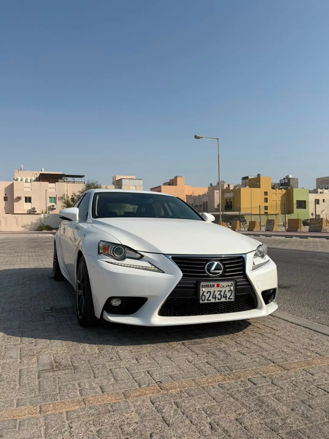 2015 Lexus IS250 V6 2.5 – For Sale