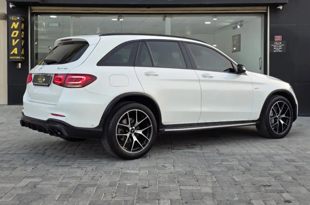 Mercedes-Benz GLC 43 AMG 2021: Luxury Performance SUV with Advanced Features and Turbocharged Power