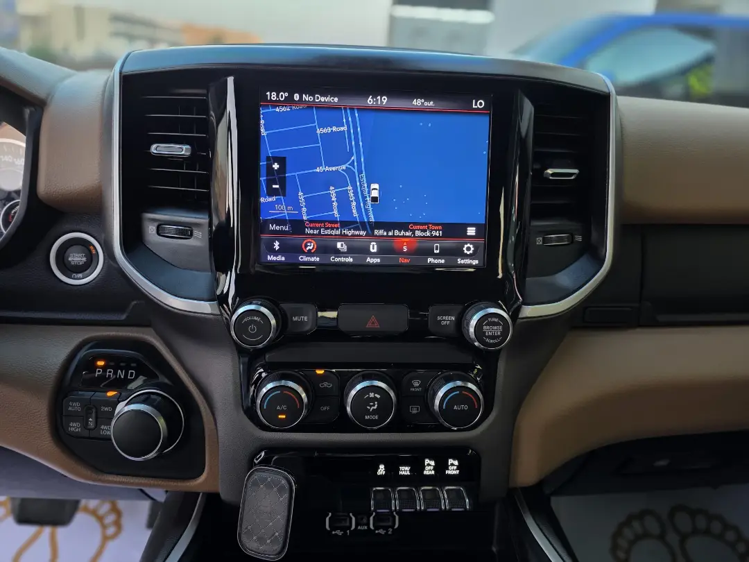 2020 Dodge Ram 1500 Bighorn 4×4 V8 5.7-Liter Truck – Powerful Performance & Advanced Features