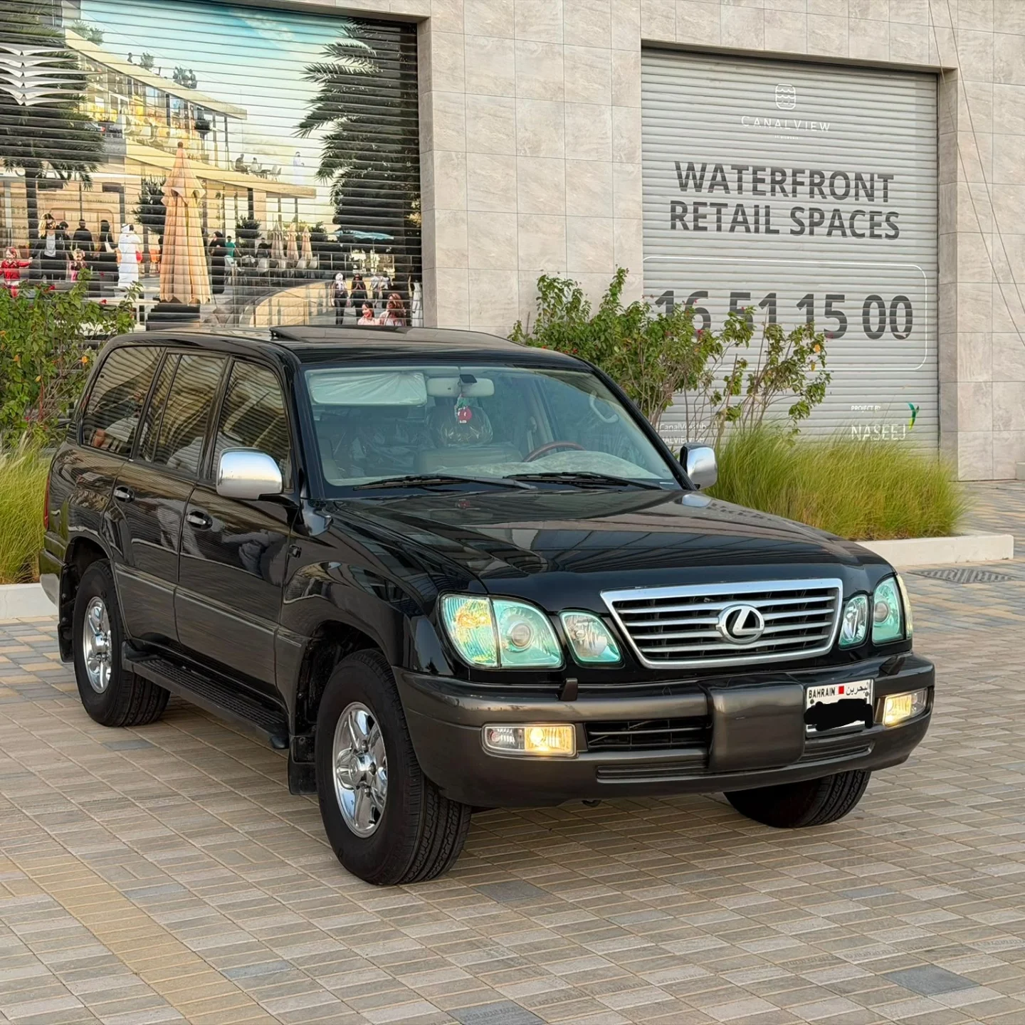 For Sale: 2002 Lexus LX470 – Well-Maintained Luxury SUV with Low Mileage and Full Service History