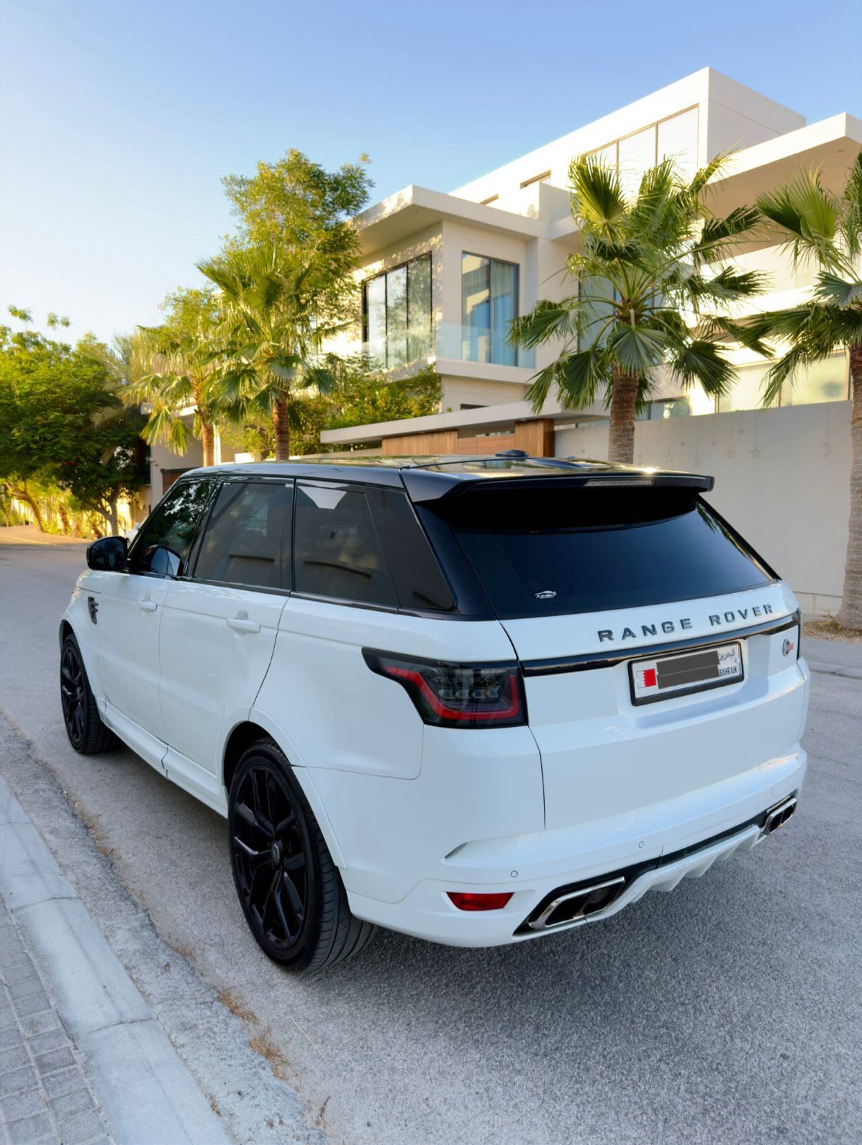 For Sale: 2019 Range Rover Sport 5.0L Supercharged V8 – Immaculate Condition, Low Mileage, Fully Loaded