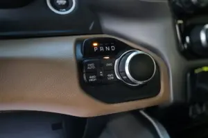 2020 Dodge Ram 1500 Bighorn 4×4 V8 5.7-Liter Truck – Powerful Performance & Advanced Features