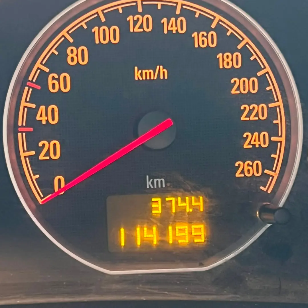 For Sale: Impeccable 2008 Opel Vectra – Excellent Condition, Low Mileage, Well-Maintained