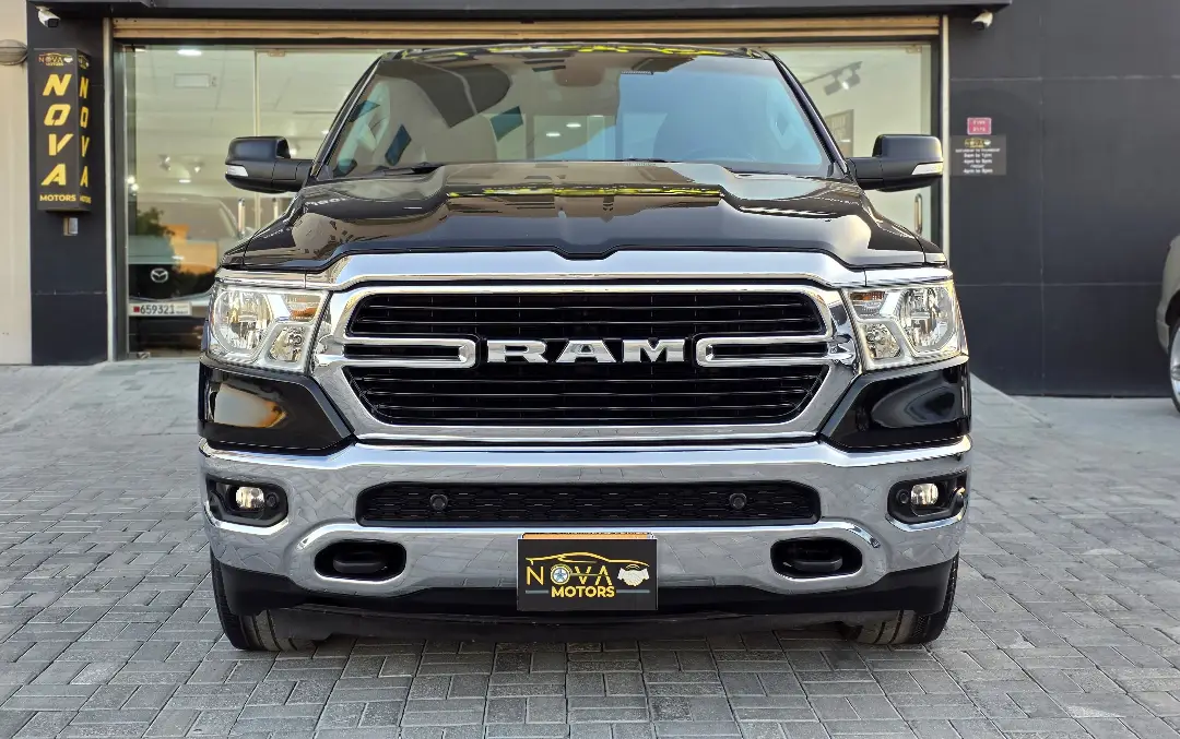 2020 Dodge Ram 1500 Bighorn 4×4 V8 5.7-Liter Truck – Powerful Performance & Advanced Features