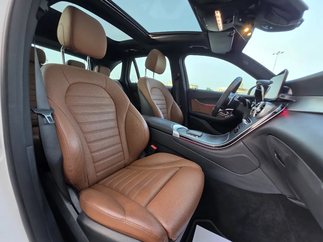 Mercedes-Benz GLC 43 AMG 2021: Luxury Performance SUV with Advanced Features and Turbocharged Power