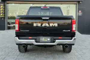 2020 Dodge Ram 1500 Bighorn 4×4 V8 5.7-Liter Truck – Powerful Performance & Advanced Features