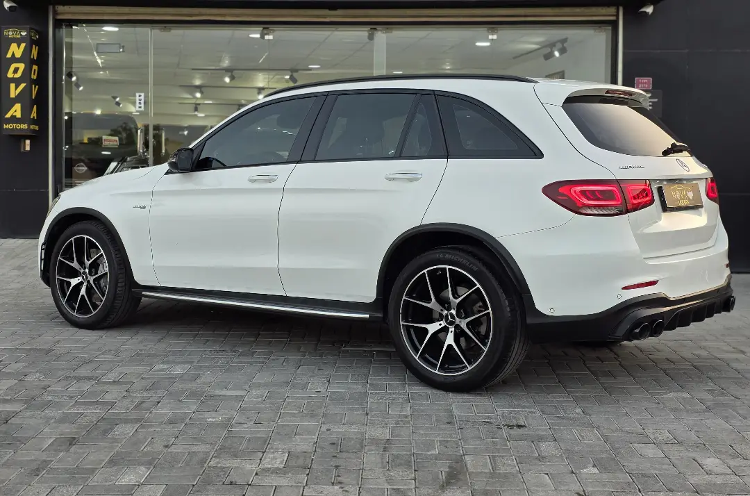 Mercedes-Benz GLC 43 AMG 2021: Luxury Performance SUV with Advanced Features and Turbocharged Power