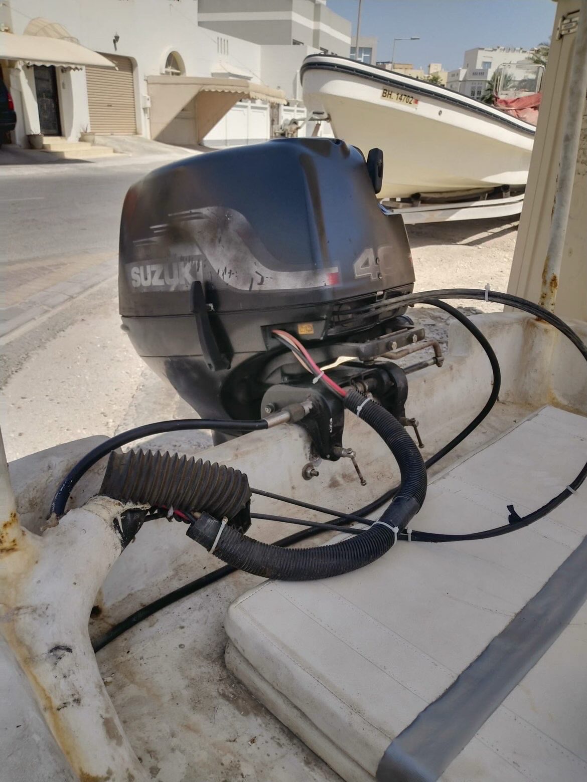For Sale: Reliable 2010 Suzuki 40HP Outboard Motor – Excellent Condition, Low Hours, Well-Maintained