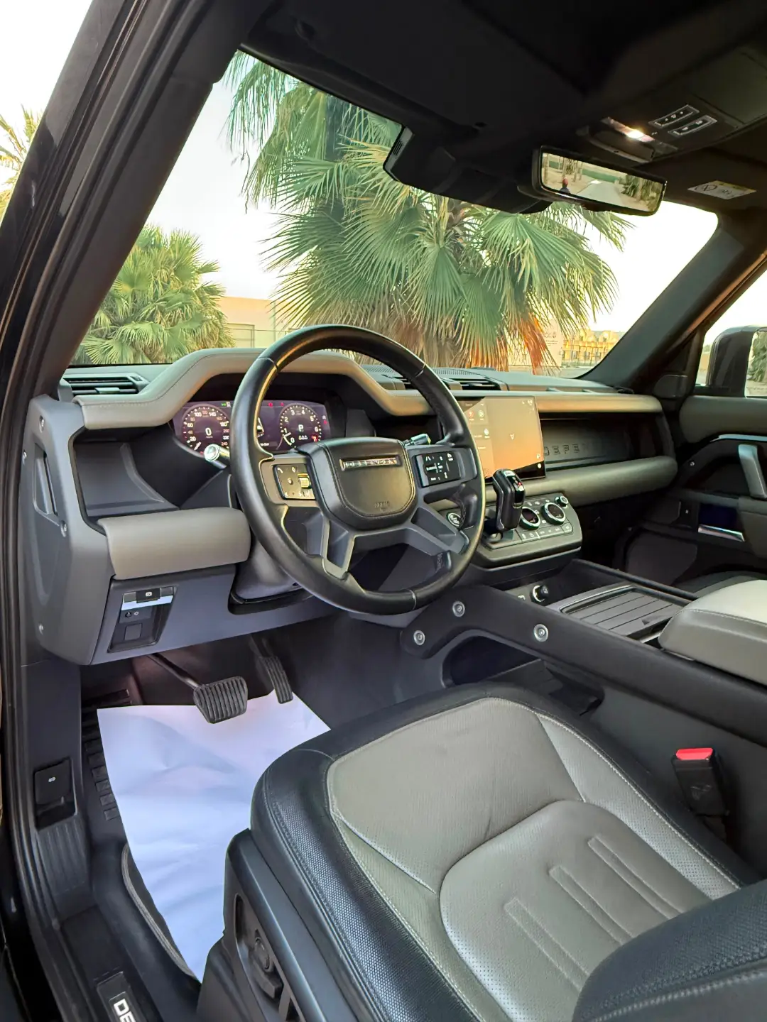 2022 Land Rover Defender HSE P400 V6 T X-Dynamic