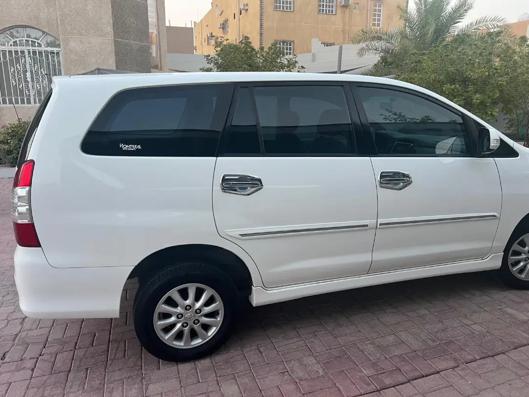 2013 Toyota Innova G for Sale