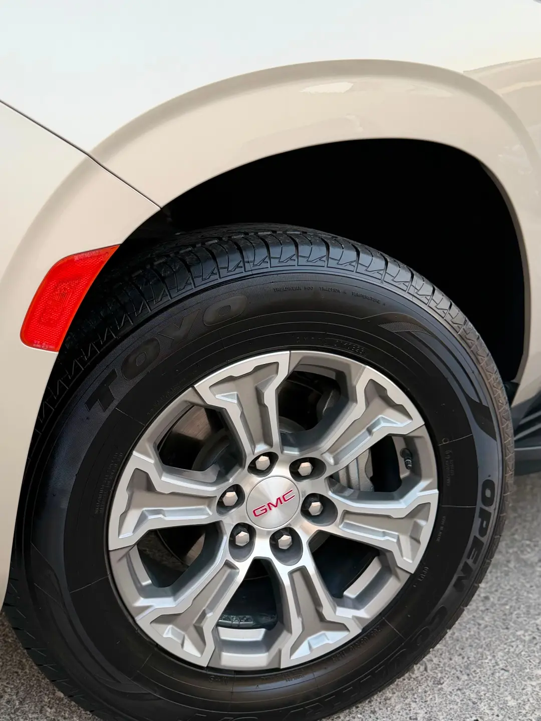 2021 GMC Yukon SLE for Sale – Excellent Condition