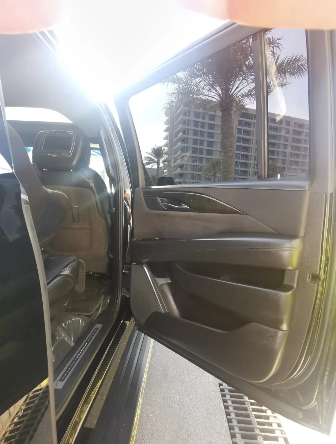 2018 Cadillac Escalade ESV Platinum GCC Spec For Sale