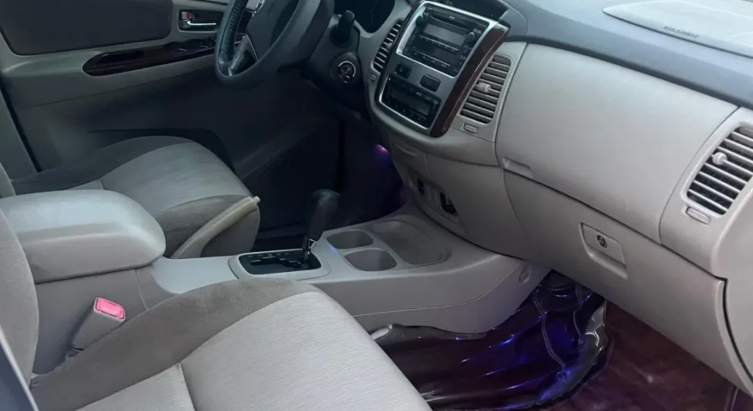 2013 Toyota Innova G for Sale
